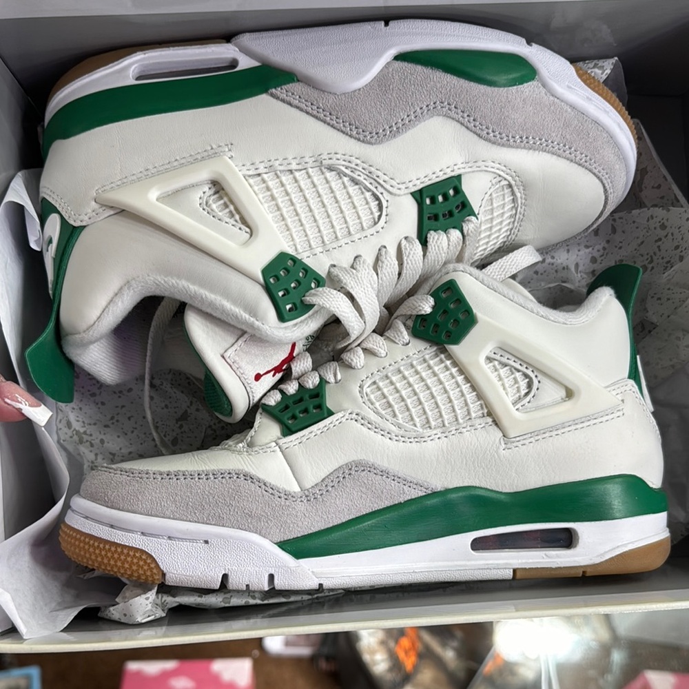 White/ green Nike SP Jordan 4 retro